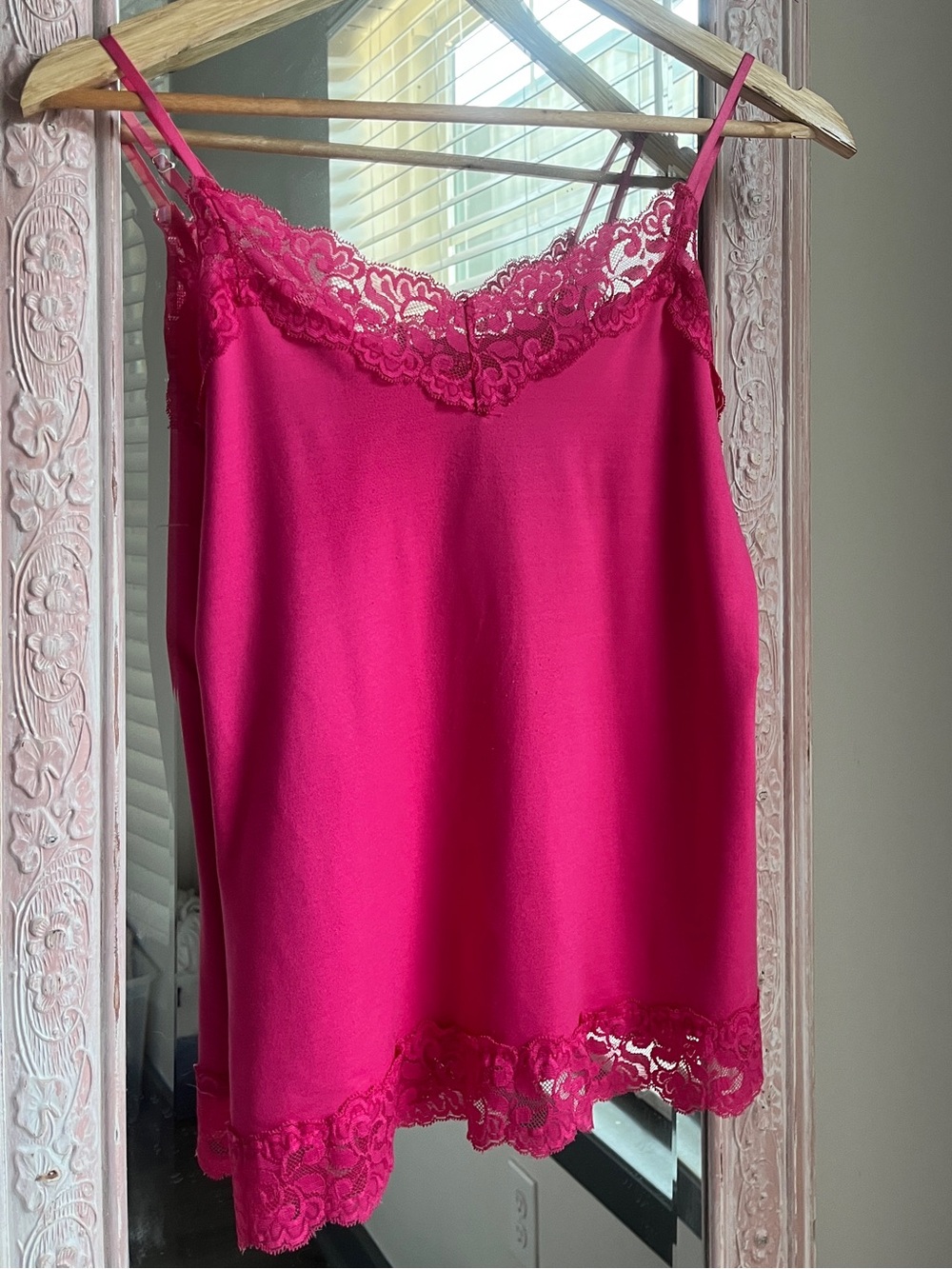 White House Black Market Fuchsia Lace-Trim Camisole